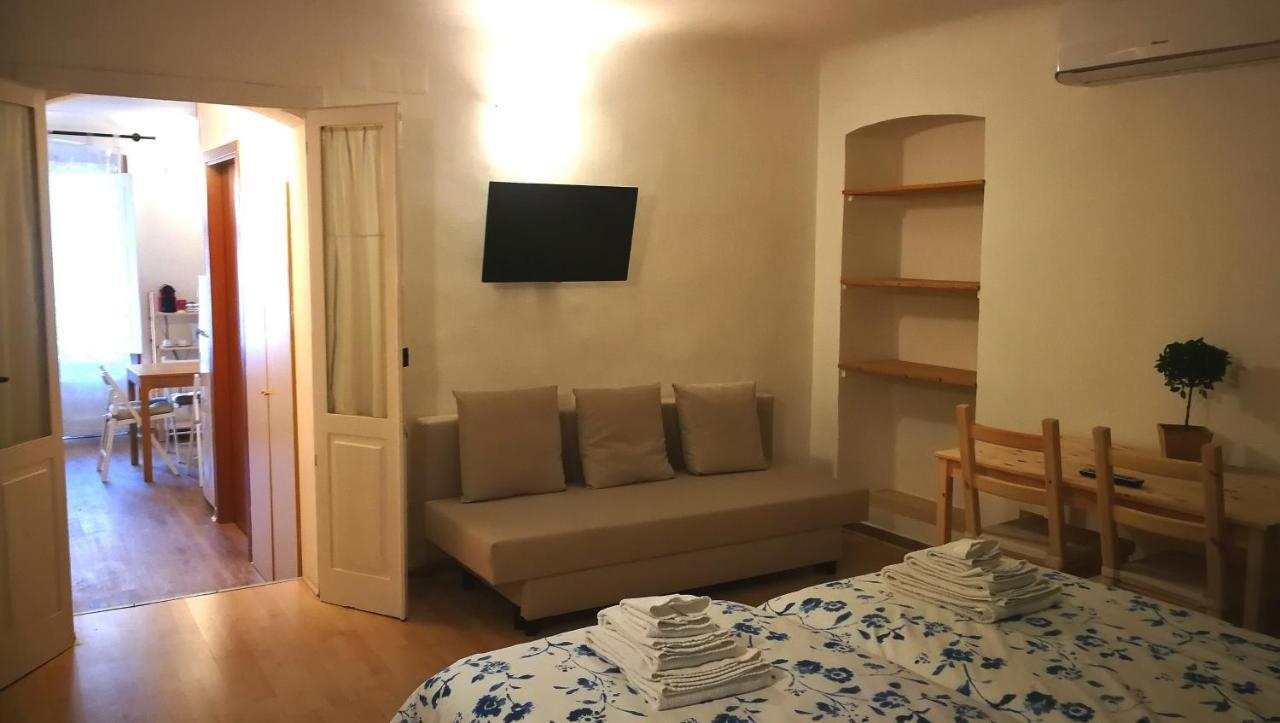 Your Shelter - Private Apartment Μπάρι Εξωτερικό φωτογραφία