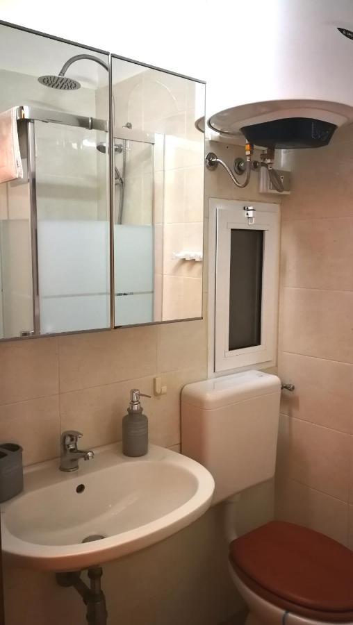 Your Shelter - Private Apartment Μπάρι Εξωτερικό φωτογραφία