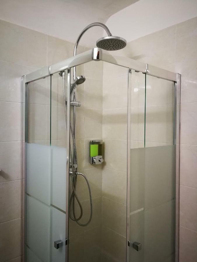 Your Shelter - Private Apartment Μπάρι Εξωτερικό φωτογραφία